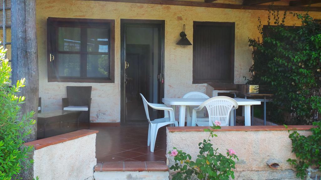 Residence Sottomonte Golfo Aranci Esterno foto